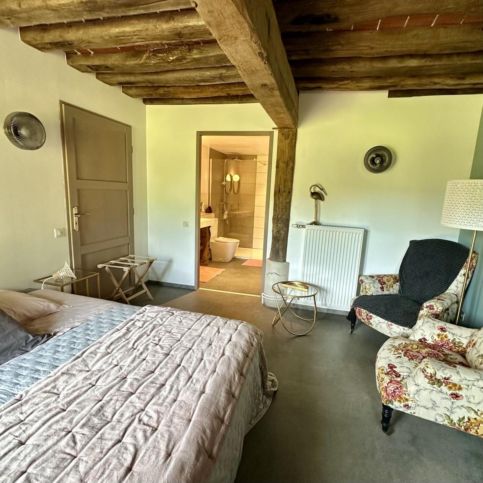 Domaine D'Aromm - Chambres D'Hotes & Gites - Piscine, Etangs & Animaux - Au Calme Ouches Εξωτερικό φωτογραφία