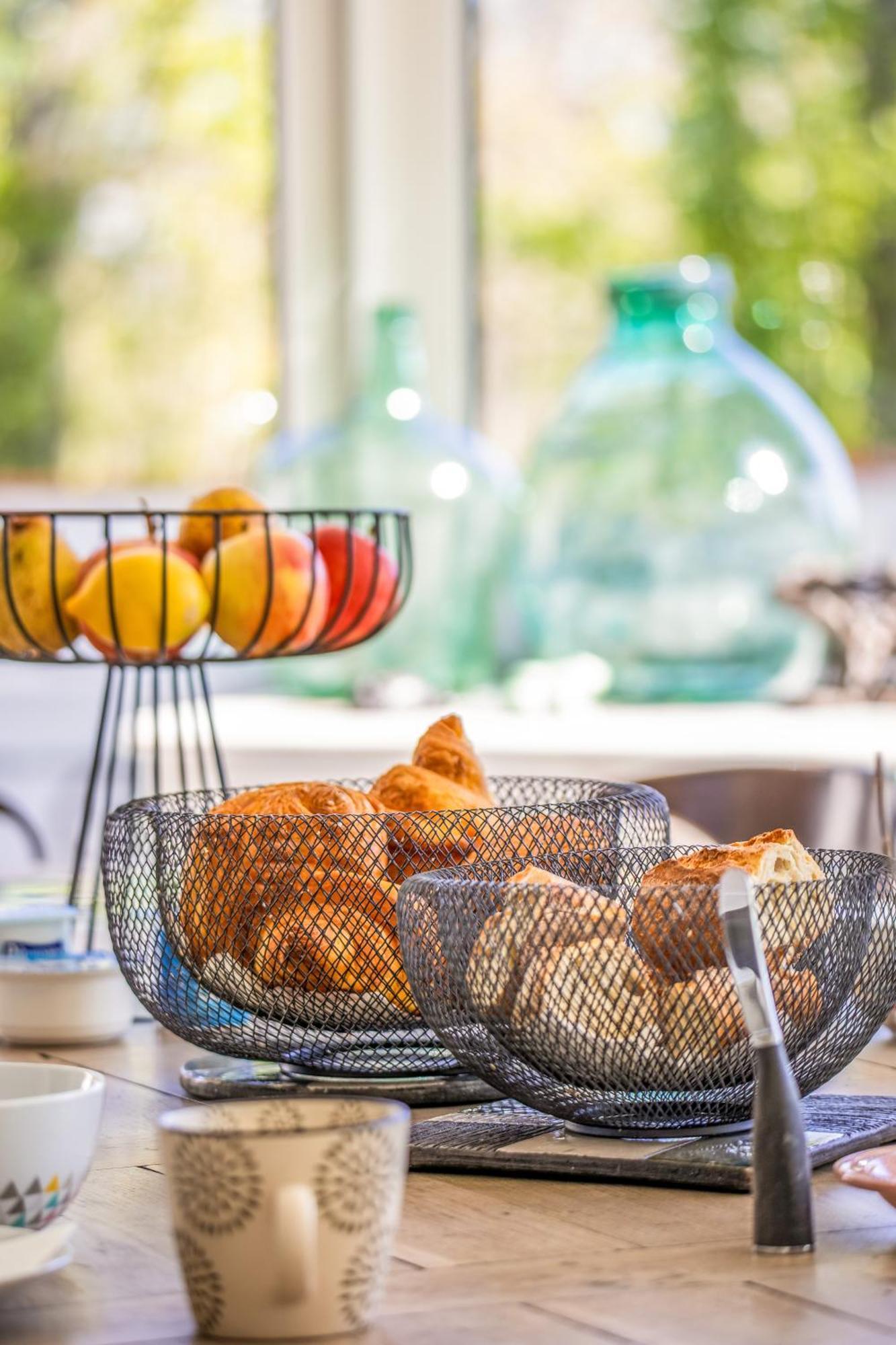 Domaine D'Aromm - Chambres D'Hotes & Gites - Piscine, Etangs & Animaux - Au Calme Ouches Εξωτερικό φωτογραφία